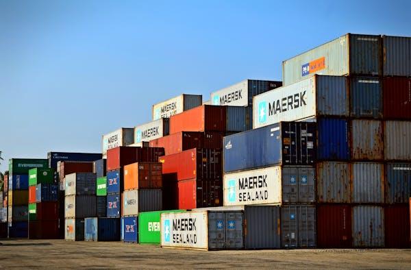 South Carolina Ports' Record-Breaking Rail Network Transforms Retail and Agriculture!