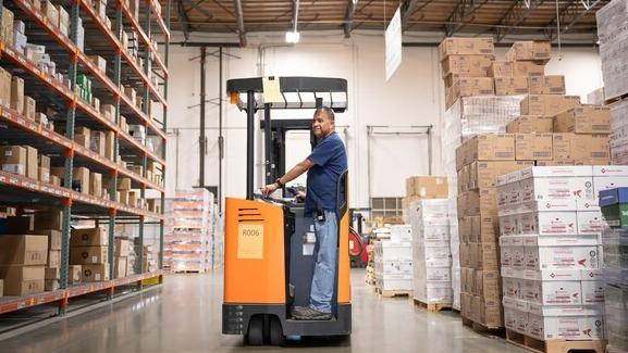 Essendant Partners with Roadie to Expand Last-Mile Delivery Capabilities Across the U.S.