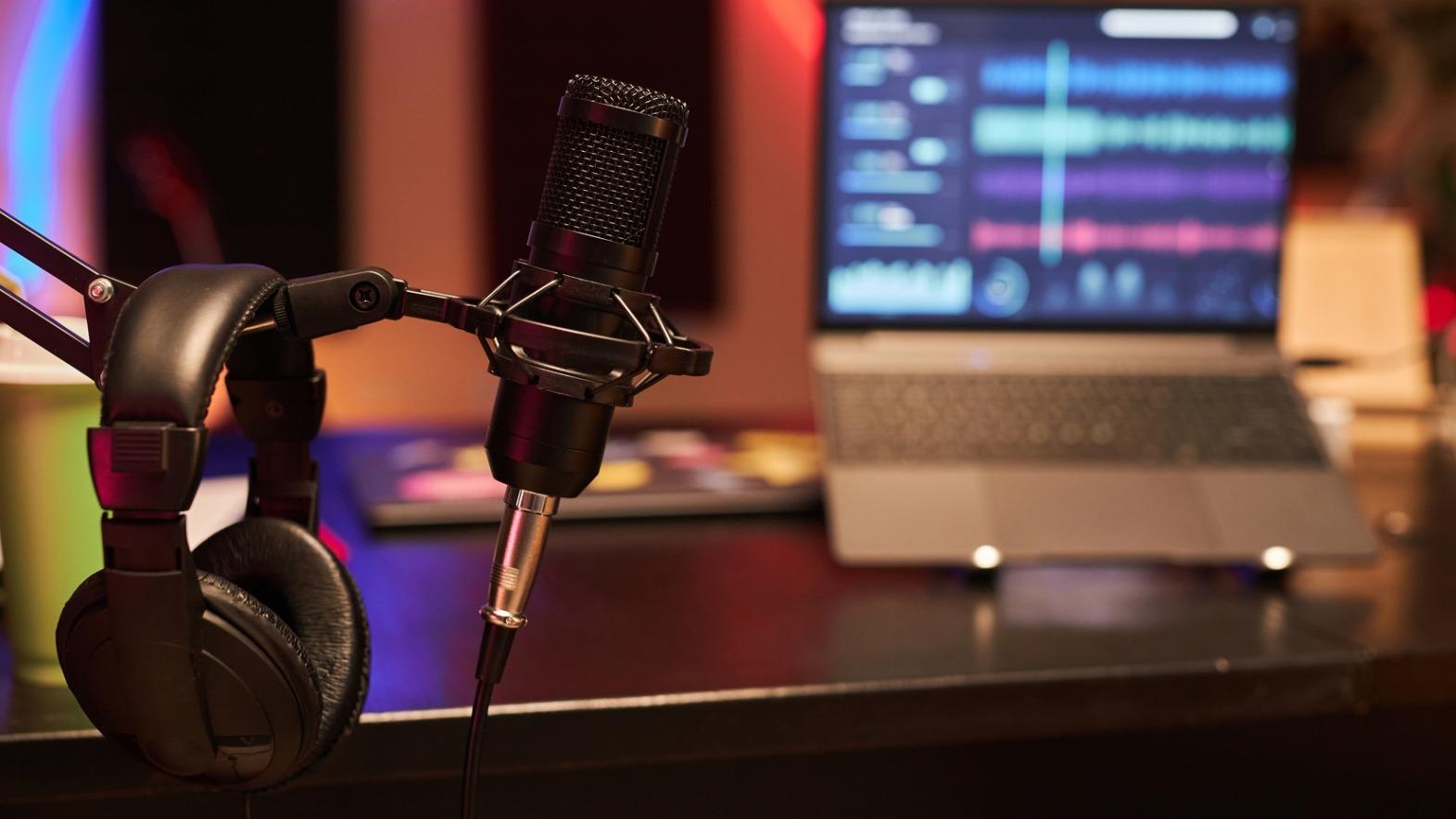 10 Must-Listen Logistics Podcasts for Industry Professionals
