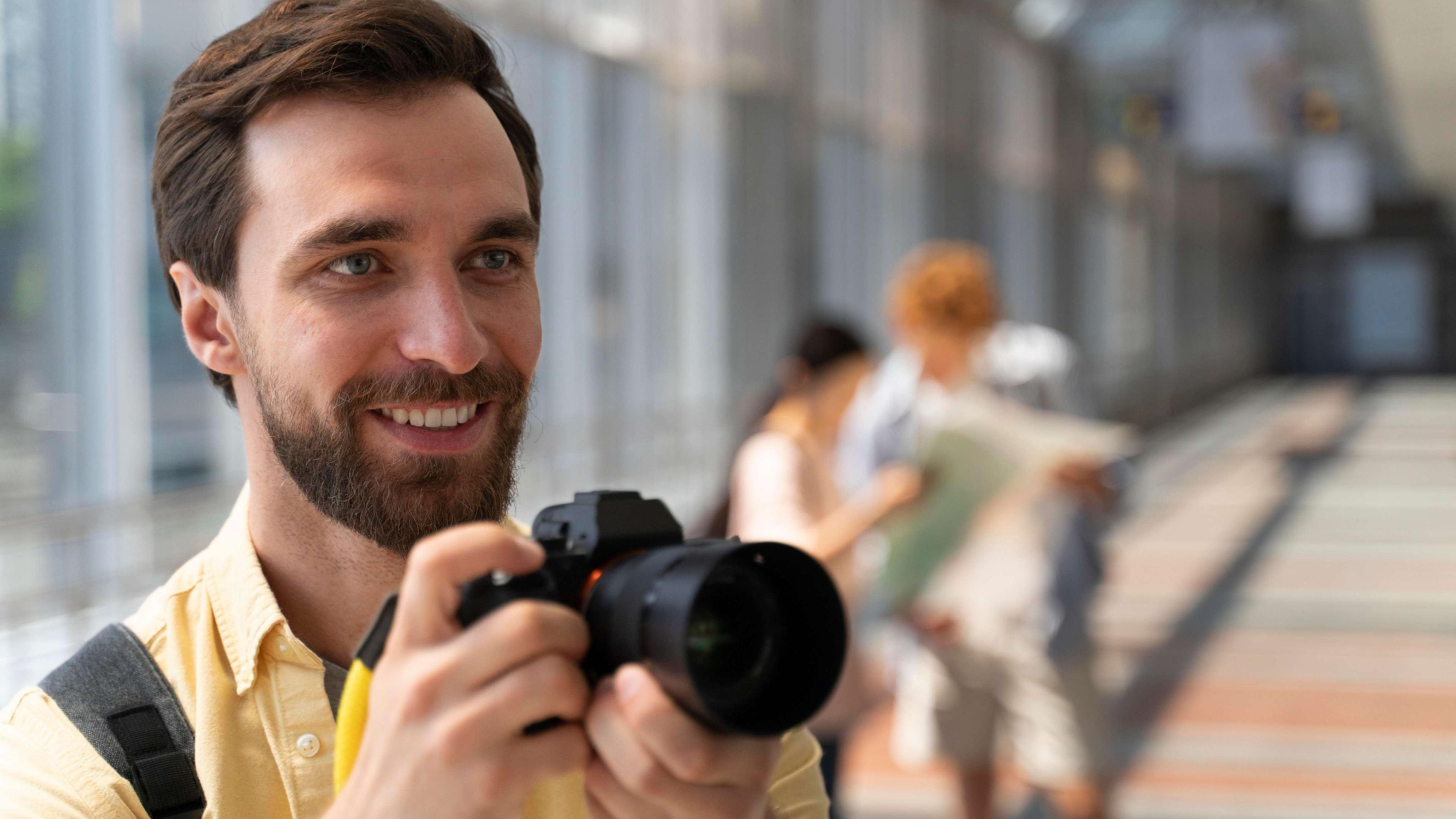 How to Take Photos That Make Your Marketing Stand Out — and Help You Win More Merchants on Racklify