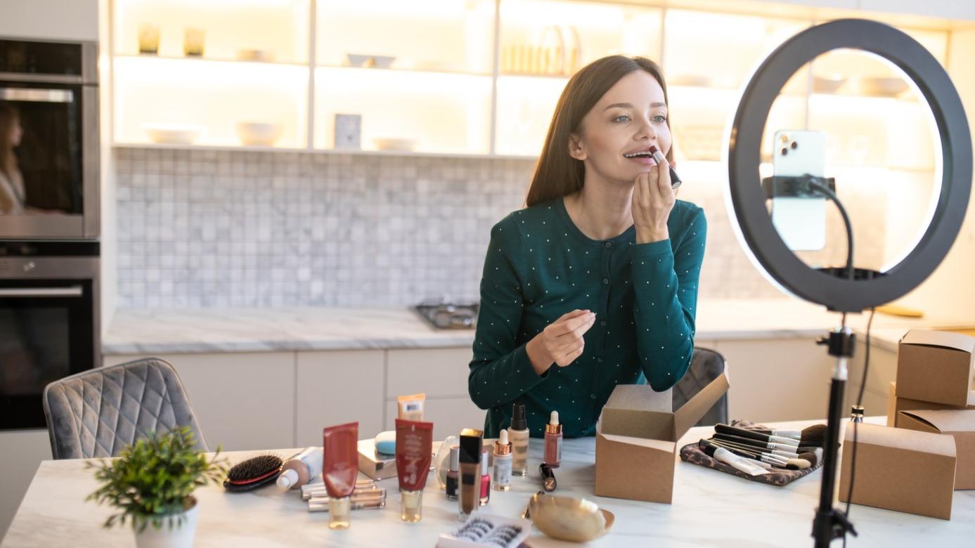 Why Social Commerce and Shoppable Video Will Dominate Ecommerce in 2026