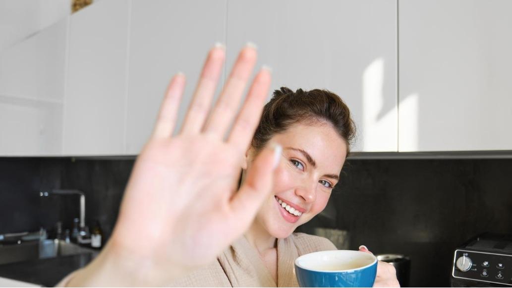 The “Tech Stack” Guide: 5 Apps That Connect Your Shopify Store to Your 3PL for Real-Time Tracking