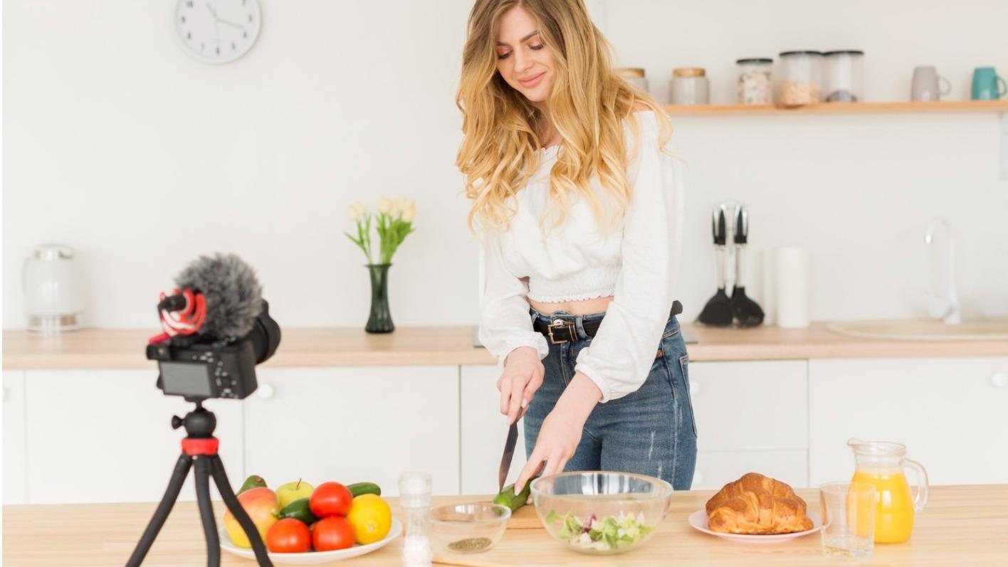 Food and Beverage Fulfillment: What Brands Should Consider When Choosing a 3PL