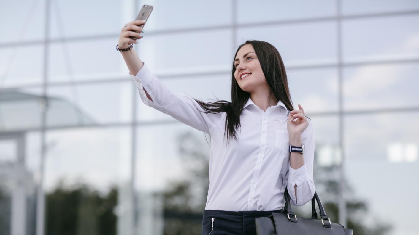 What Is Overboxing and Why Is Everyone Sharing Photos of It Online?