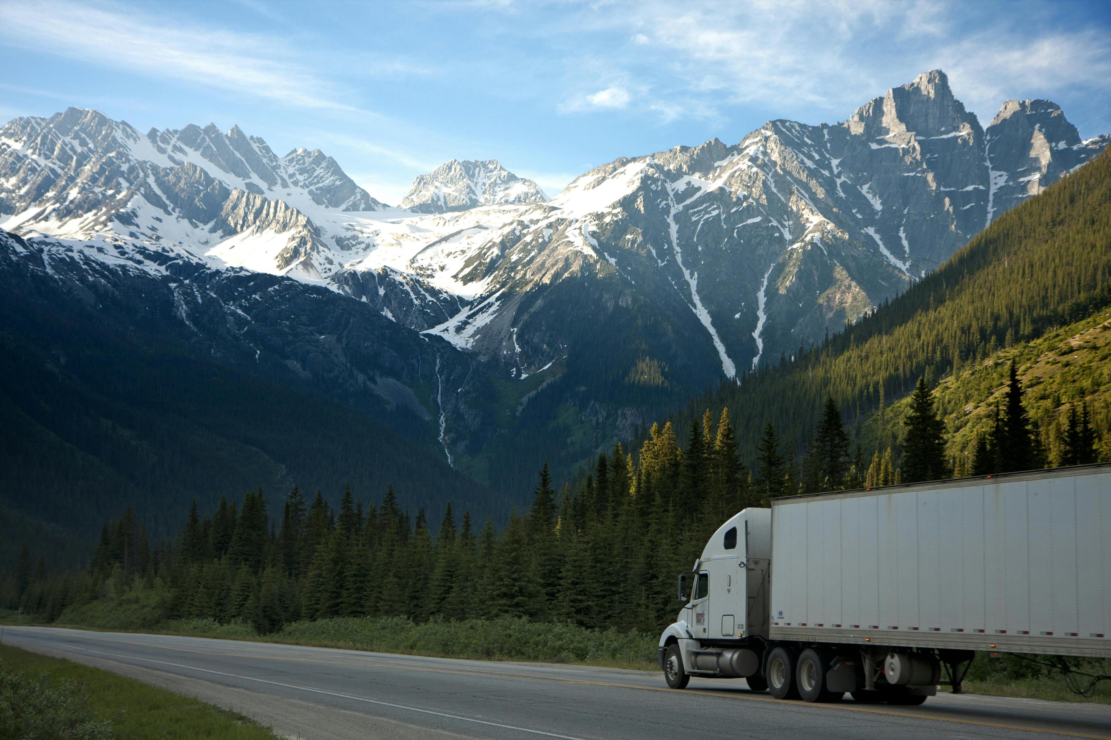 PGT Trucking Celebrates Top Drivers at Annual Awards Event