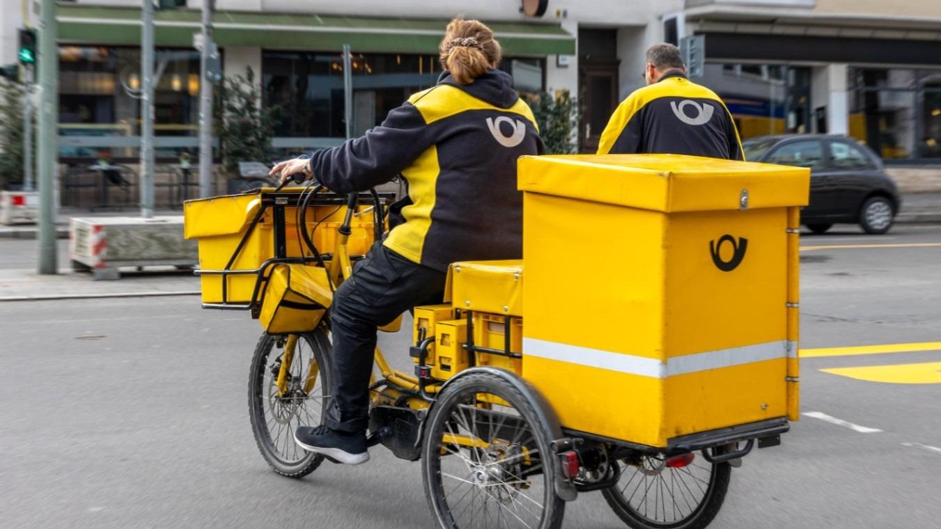 The Quiet Urban Delivery Revolution: How Micro-Hubs and Cargo Bikes Are Beating Gridlock