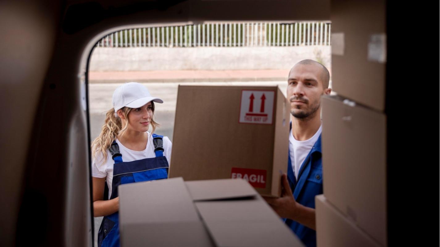 The Physical Packaging Overhaul: How Right-Sizing and Regional Carrier Networks Are Slashing Freight Costs