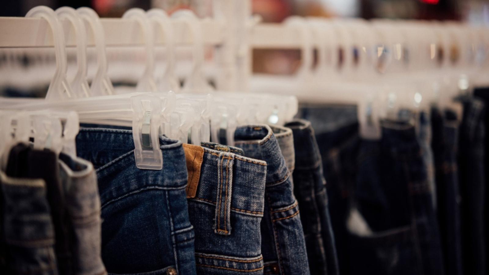 AI Styling and Platform Overhauls: Driving Conversion in Direct-to-Consumer Retail